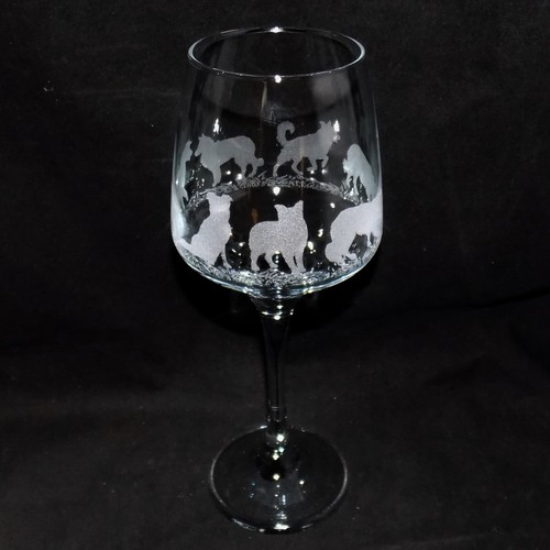Engraved border collie wine - 'border,